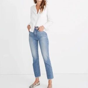 Madewell The Petite Perfect Vintage Jean - Ainsworth Wash -  Raw Hem 26P